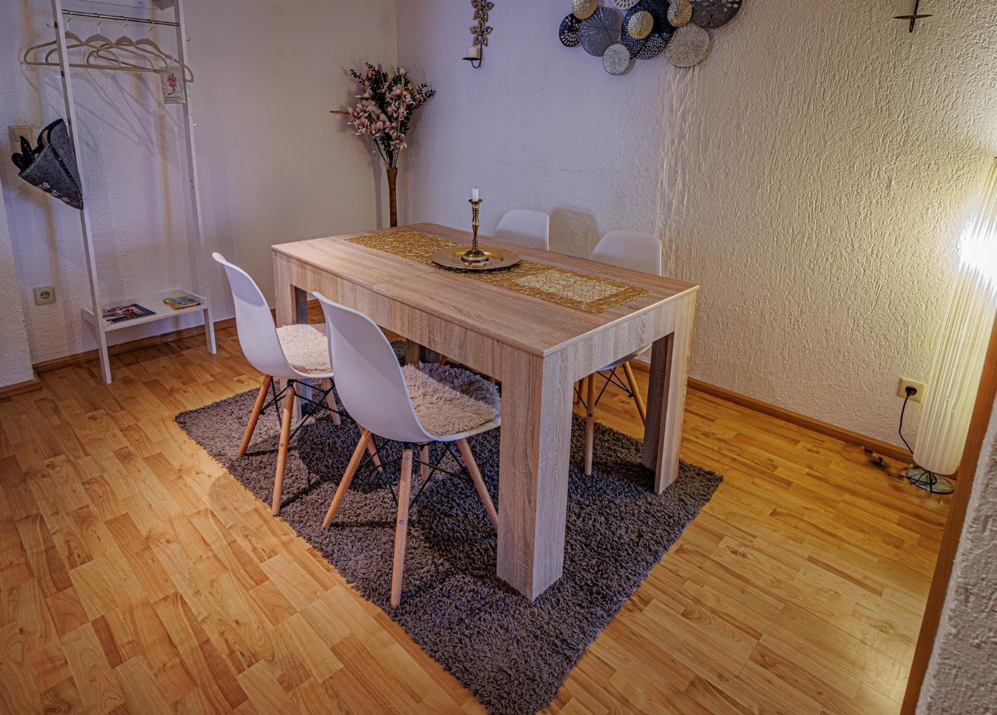 Wohnen Ueber Einem Mediterranen Restaurant,Apartment 2 Oder 3 Lipcse Kültér fotó