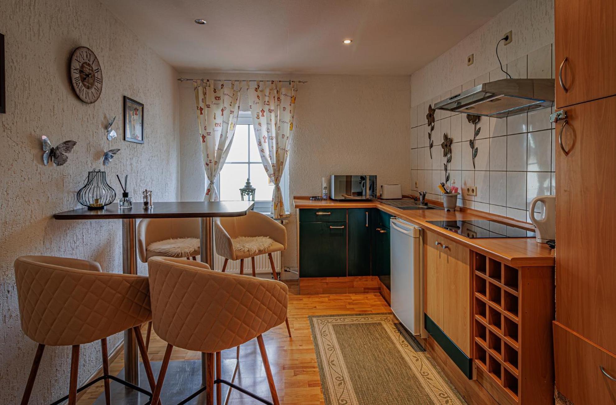 Wohnen Ueber Einem Mediterranen Restaurant,Apartment 2 Oder 3 Lipcse Kültér fotó