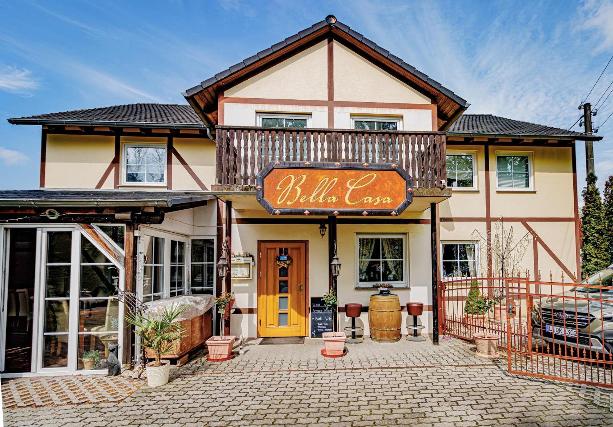 Wohnen Ueber Einem Mediterranen Restaurant,Apartment 2 Oder 3 Lipcse Kültér fotó