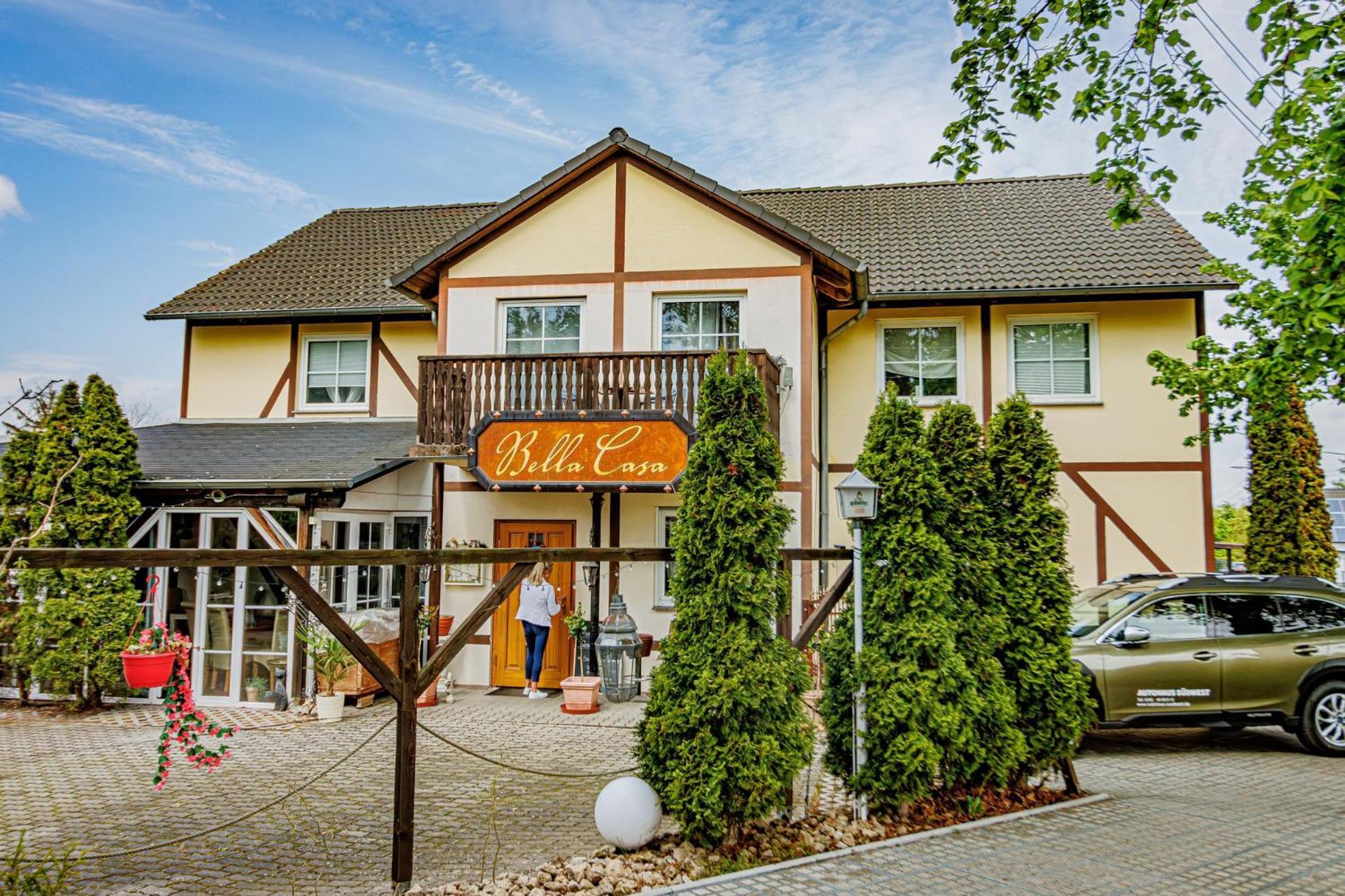 Wohnen Ueber Einem Mediterranen Restaurant,Apartment 2 Oder 3 Lipcse Kültér fotó
